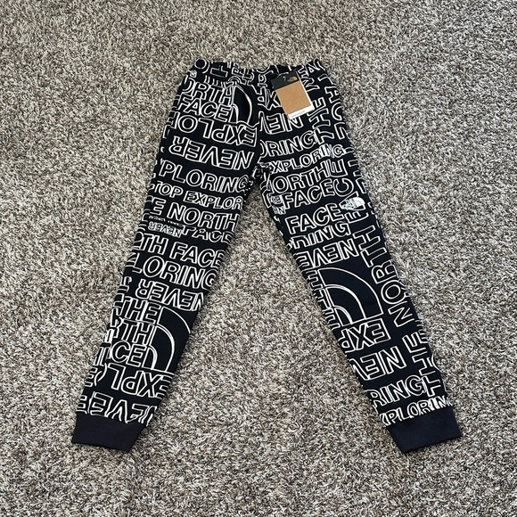 THE NORTH FACE Boys Fleece Jogger - Picture 1 of 9